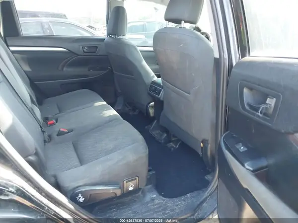 5TDZZRFHXKS326368 2019 TOYOTA HIGHLANDER - Image 8