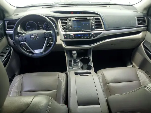 5TDZZRFHXKS328637 2019 TOYOTA HIGHLANDER - Image 8