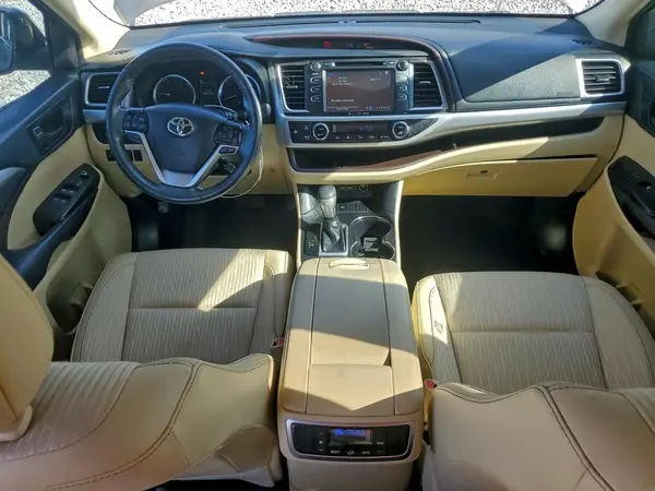 5TDZZRFHXKS332946 2019 TOYOTA HIGHLANDER - Image 8