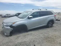 5TDZZRFHXKS335782 2019 TOYOTA HIGHLANDER