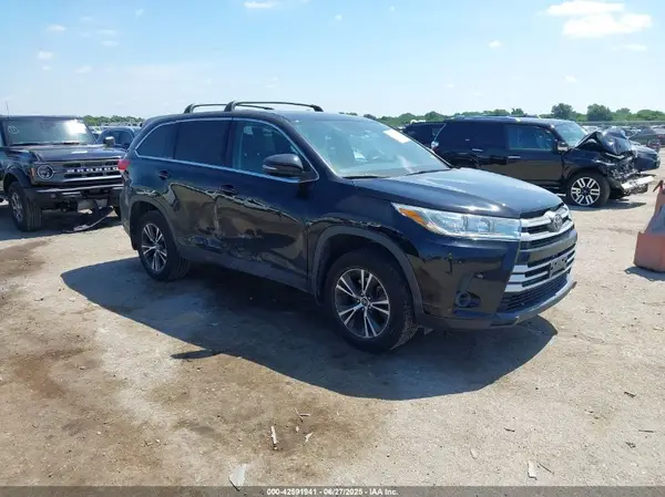 5TDZZRFHXKS341923 2019 TOYOTA HIGHLANDER - Image 1