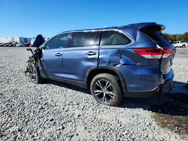 5TDZZRFHXKS370242 2019 TOYOTA HIGHLANDER - Image 2