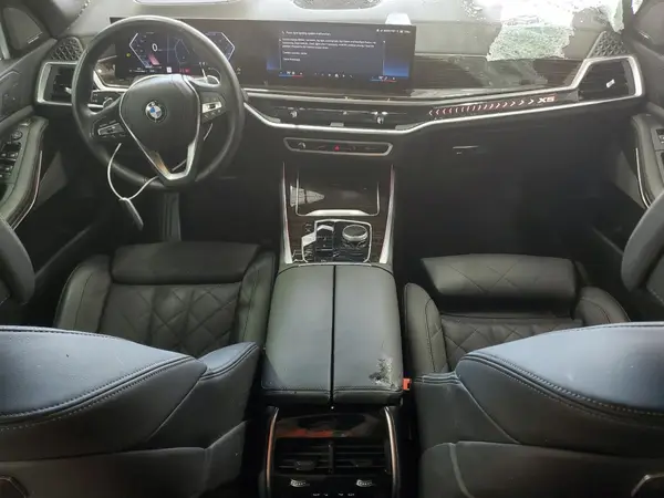 5UX13EU00R9V08625 2024 BMW X5 - Image 8