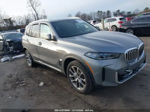 5UX13EU00R9W03167 2024 BMW X5 - Image 1