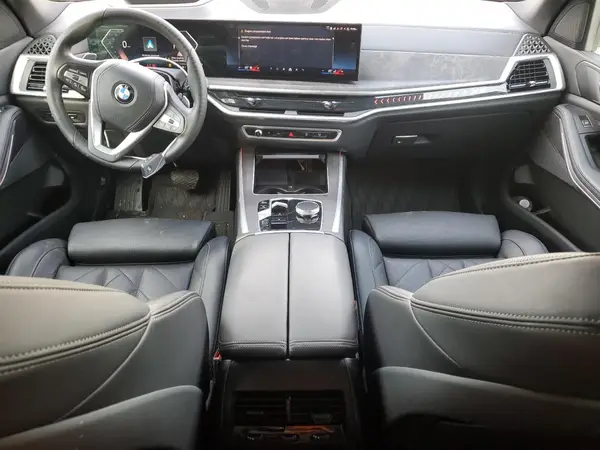 5UX13EU01R9S68033 2024 BMW X5 - Image 8