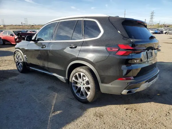 5UX13EU01R9V45568 2024 BMW X5 - Image 2