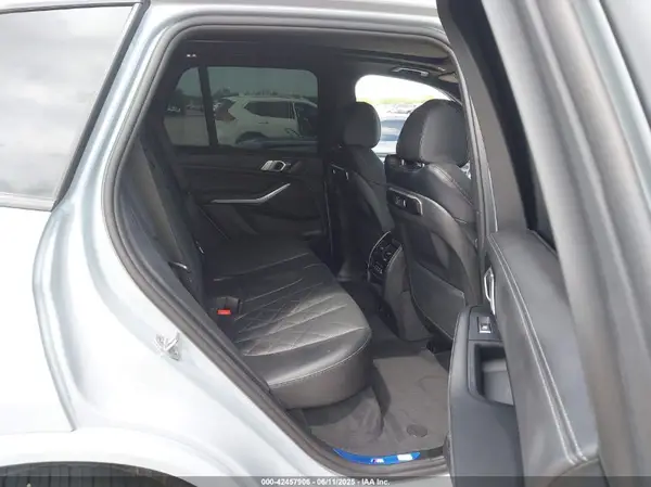 5UX13EU01S9Y85163 2025 BMW X5 - Image 8