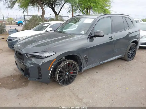 5UX13EU01T9283879 2026 BMW X5 - Image 2