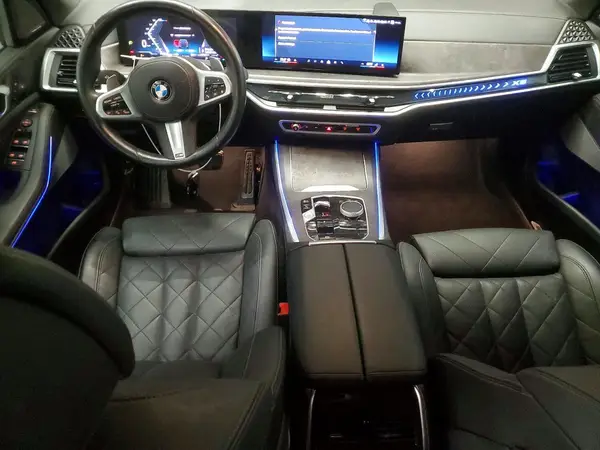 5UX13EU02S9W61352 2025 BMW X5 - Image 8