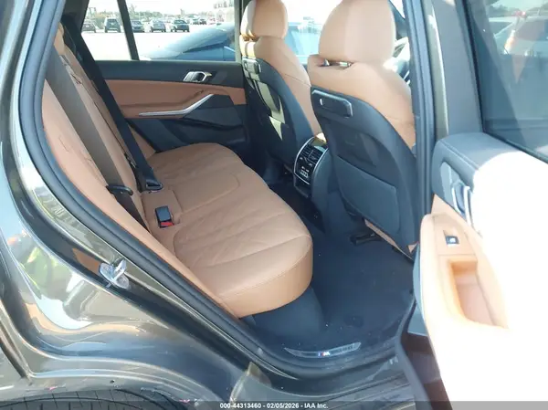 5UX13EU02S9Z74563 2025 BMW X5 - Image 8