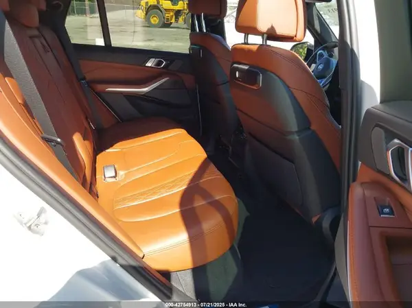 5UX13EU03R9S34224 2024 BMW X5 - Image 8
