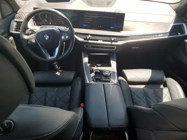 5UX13EU03R9T50071 2024 BMW X5 - Image 8