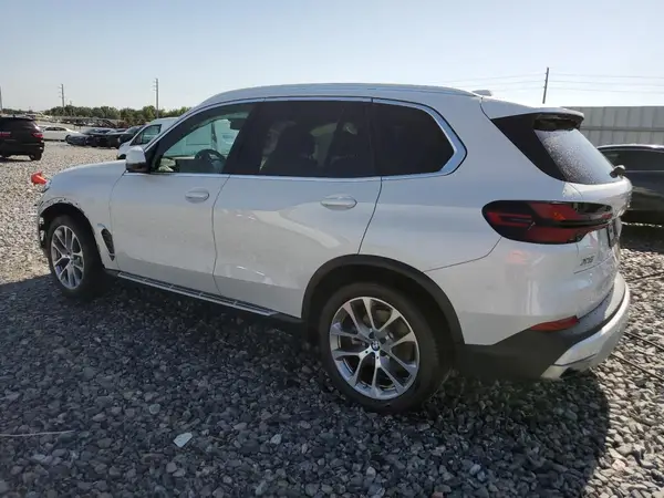 5UX13EU03R9V56877 2024 BMW X5 - Image 2