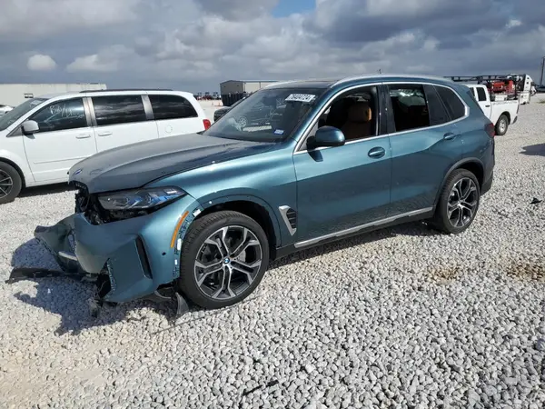 5UX13EU03S9W71937 2025 BMW X5 - Image 1