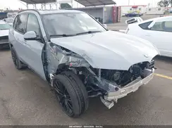 5UX13EU03T9105343 2026 BMW X5