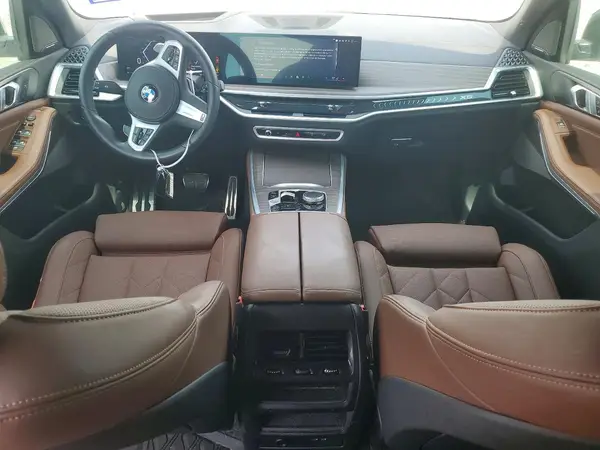 5UX13EU04R9S18694 2024 BMW X5 - Image 8