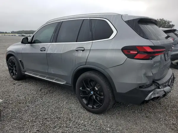 5UX13EU04R9S48889 2024 BMW X5 - Image 2