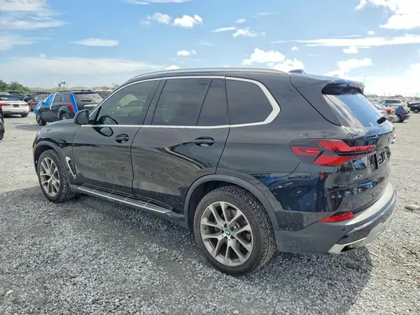 5UX13EU04R9S58824 2024 BMW X5 - Image 2
