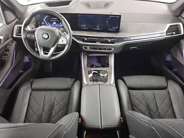 5UX13EU04S9X07053 2025 BMW X5 - Image 8