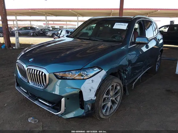 5UX13EU04T9303400 2026 BMW X5 - Image 2