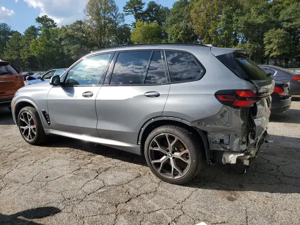 5UX13EU05R9S40610 2024 BMW X5 - Image 2