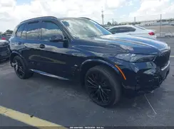 5UX13EU05T9256880 2026 BMW X5
