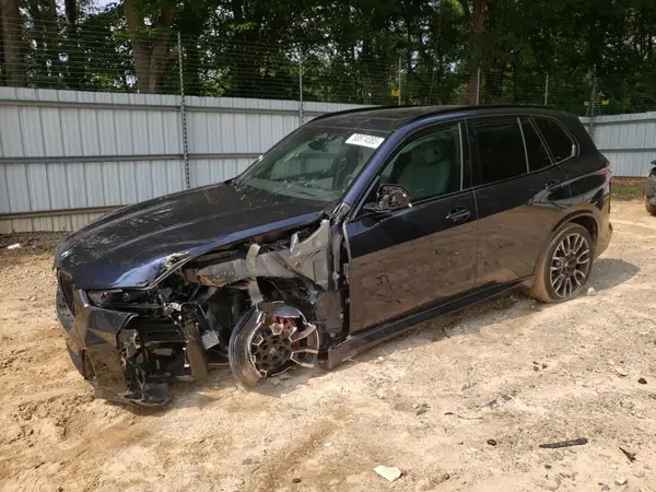 5UX13EU06R9S49686 2024 BMW X5 - Image 1