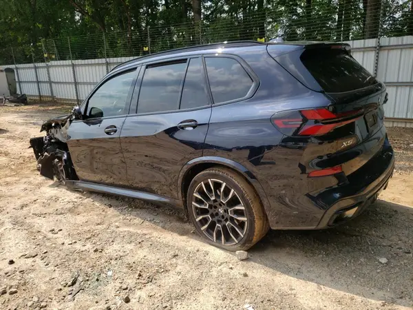 5UX13EU06R9S49686 2024 BMW X5 - Image 2