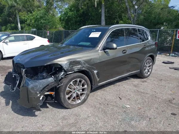 5UX13EU06R9S79870 2024 BMW X5 - Image 2