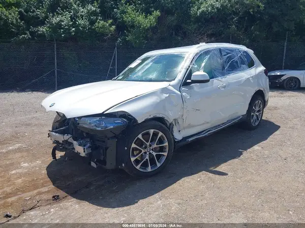 5UX13EU06R9S83479 2024 BMW X5 - Image 2