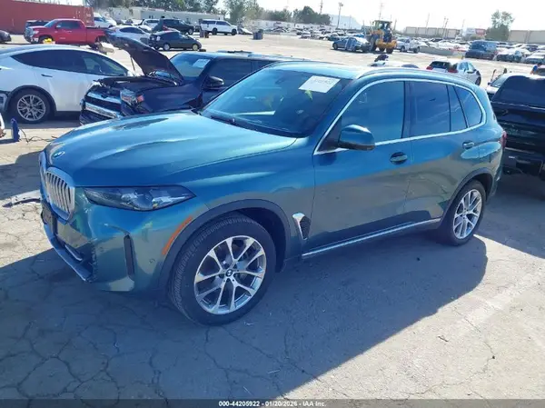 5UX13EU06R9S86382 2024 BMW X5 - Image 2