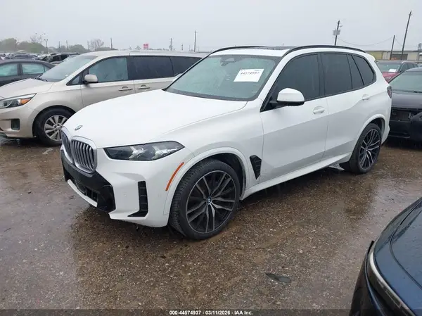 5UX13EU06R9S87970 2024 BMW X5 - Image 2