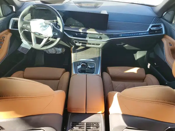 5UX13EU06R9V26577 2024 BMW X5 - Image 8