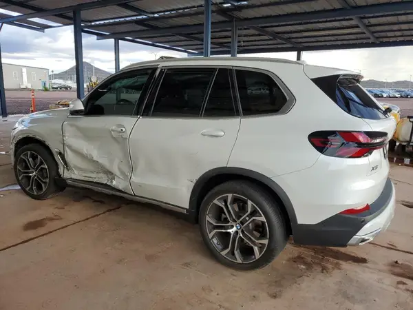 5UX13EU06R9V97200 2024 BMW X5 - Image 2