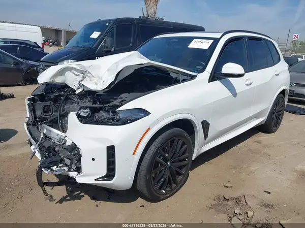 5UX13EU06S9W46157 2025 BMW X5 - Image 2