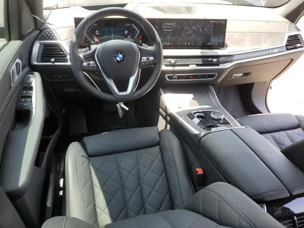 5UX13EU06S9X53287 2025 BMW X5 - Image 8