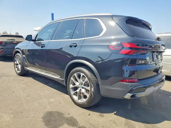 5UX13EU06T9086691 2026 BMW X5 - Image 2