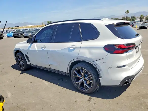5UX13EU07R9T85969 2024 BMW X5 - Image 2