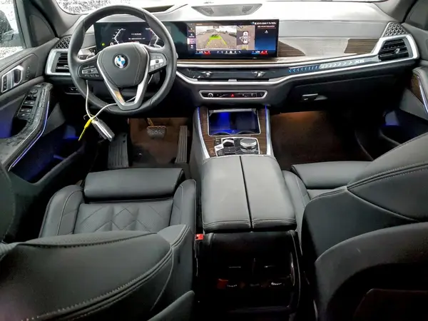 5UX13EU07R9T88841 2024 BMW X5 - Image 8
