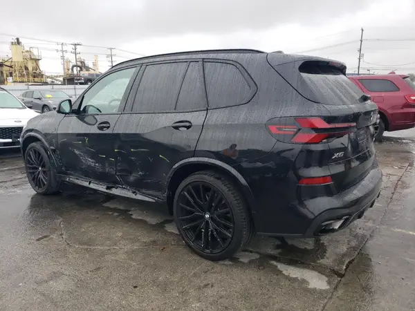 5UX13EU07R9U04052 2024 BMW X5 - Image 2