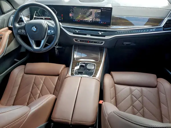 5UX13EU07R9U74120 2024 BMW X5 - Image 8