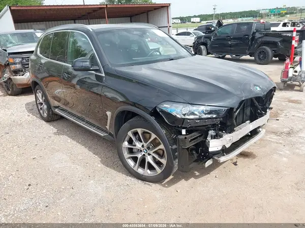 5UX13EU07T9052842 2026 BMW X5 - Image 1