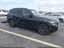 5UX13EU08R9T80196 2024 BMW X5