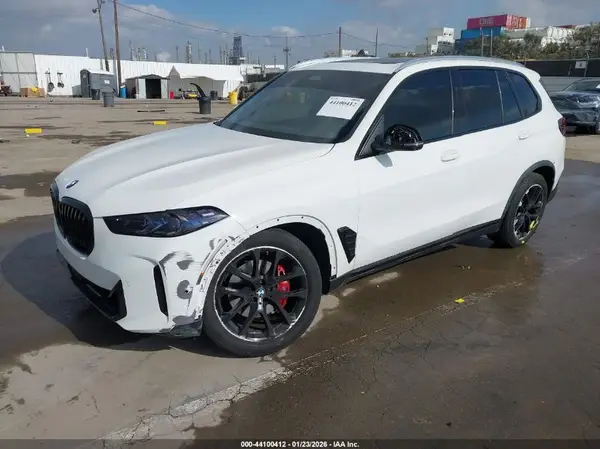 5UX13EU08R9V43333 2024 BMW X5 - Image 2
