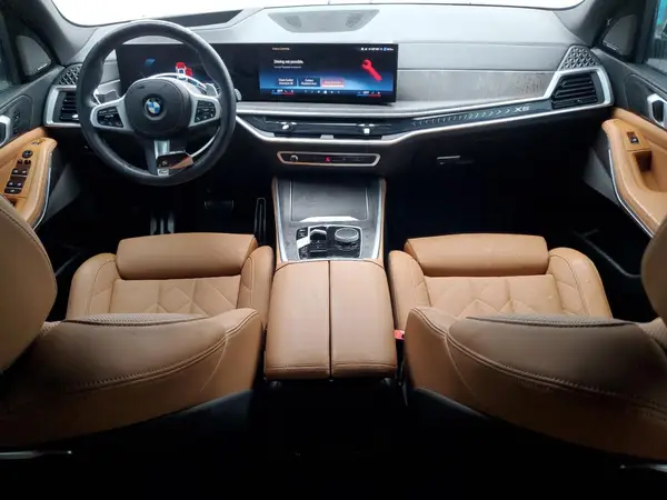 5UX13EU08R9W15678 2024 BMW X5 - Image 8