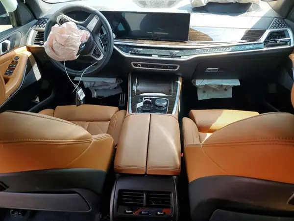 5UX13EU08S9Y64505 2025 BMW X5 - Image 8