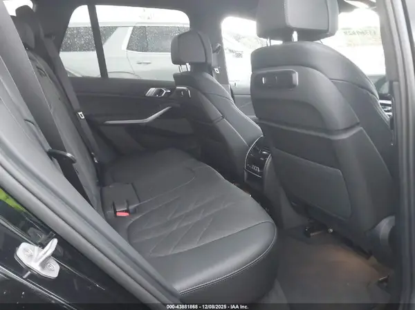 5UX13EU08T9195217 2026 BMW X5 - Image 8