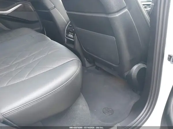 5UX13EU09R9T48163 2024 BMW X5 - Image 8