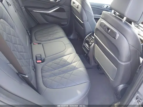 5UX13EU09R9V10499 2024 BMW X5 - Image 8
