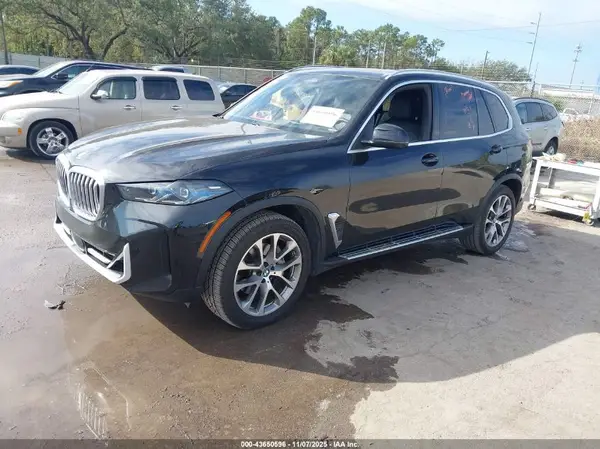 5UX13EU0XR9U31861 2024 BMW X5 - Image 2